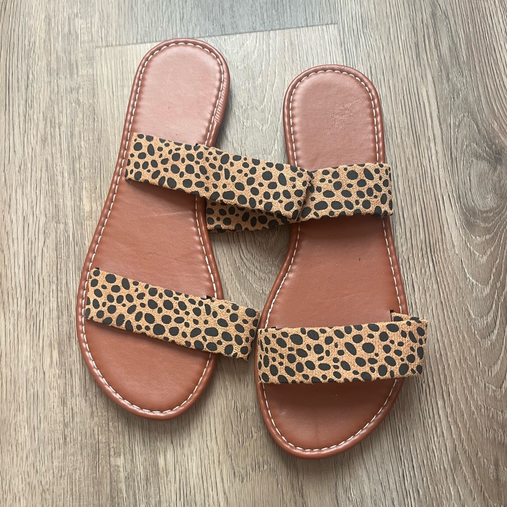 BRAND NEW I’ve only tried these on.